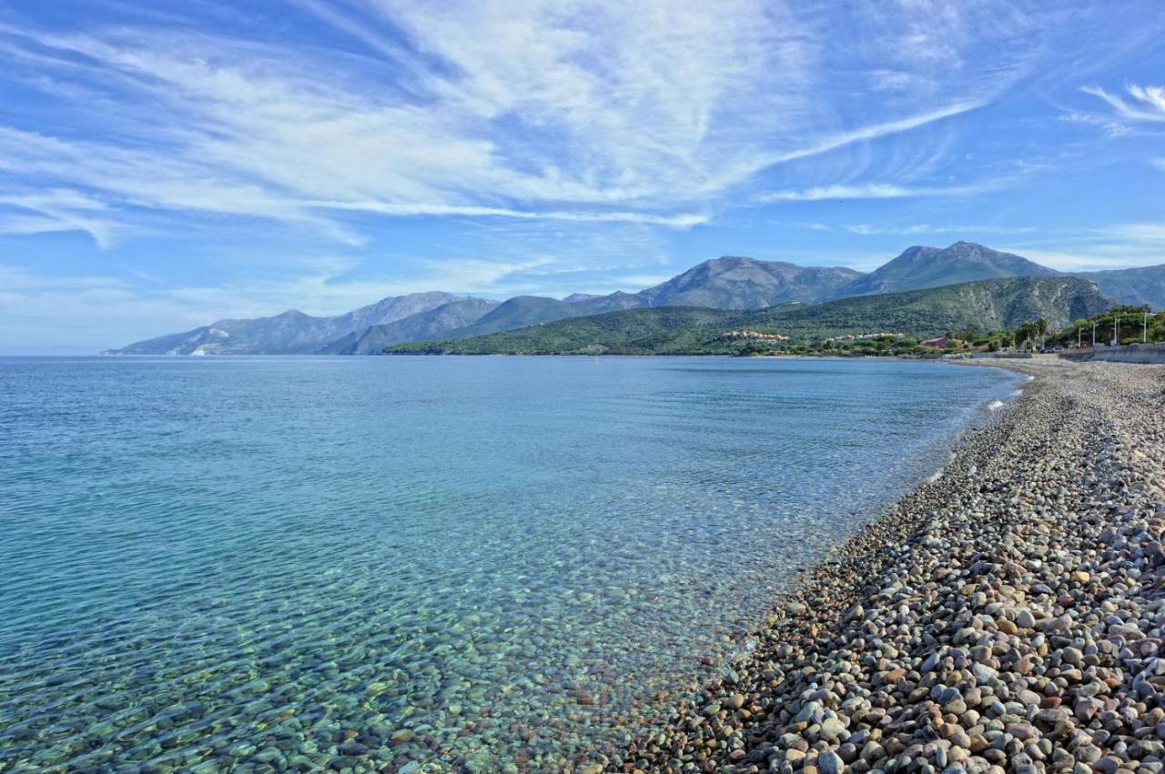 Les Galets Hotel Saint-Florent (Corsica)