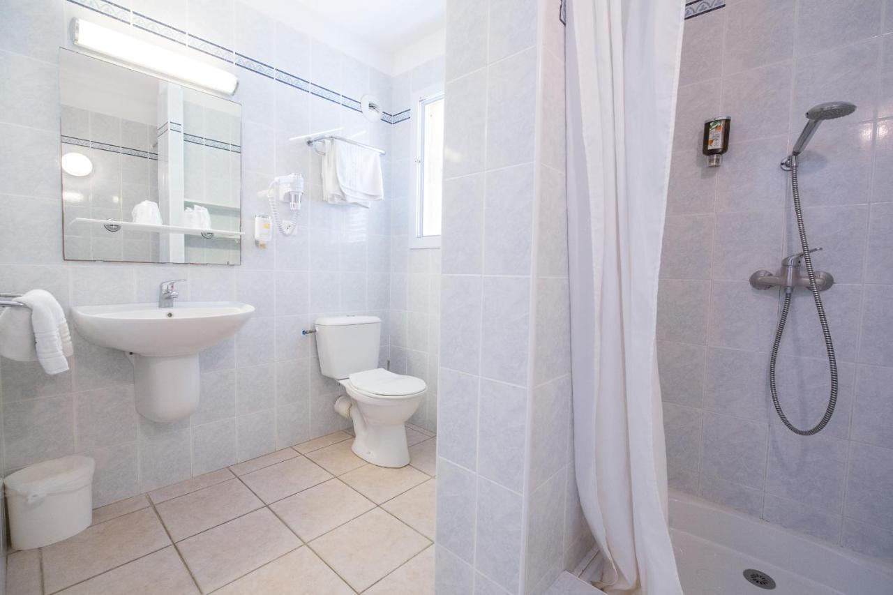 Hotel Les Galets Saint-Florent (Corsica)