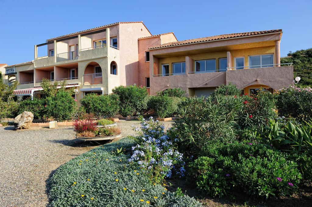 Hotel Les Galets 3*